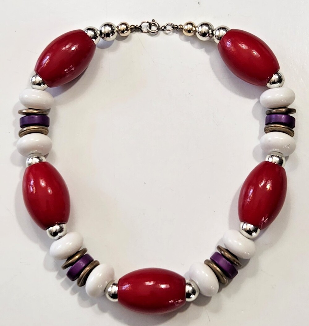 Vtg 50s Chunky Bead Choker Red White Purple Silvertone Classic Fashion Retro